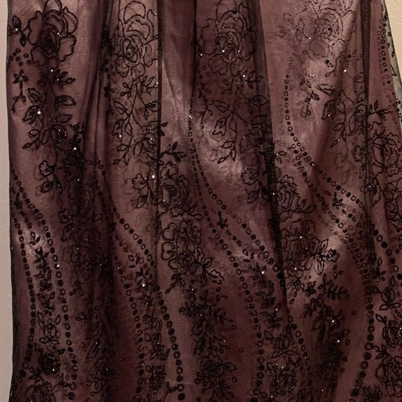 Pink and black party dress - Picture 5 of 11